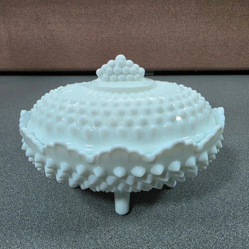 Fenton Hobnail Candy Dish Footed White Milk Glass Lid‎ Grape Finial Excellent